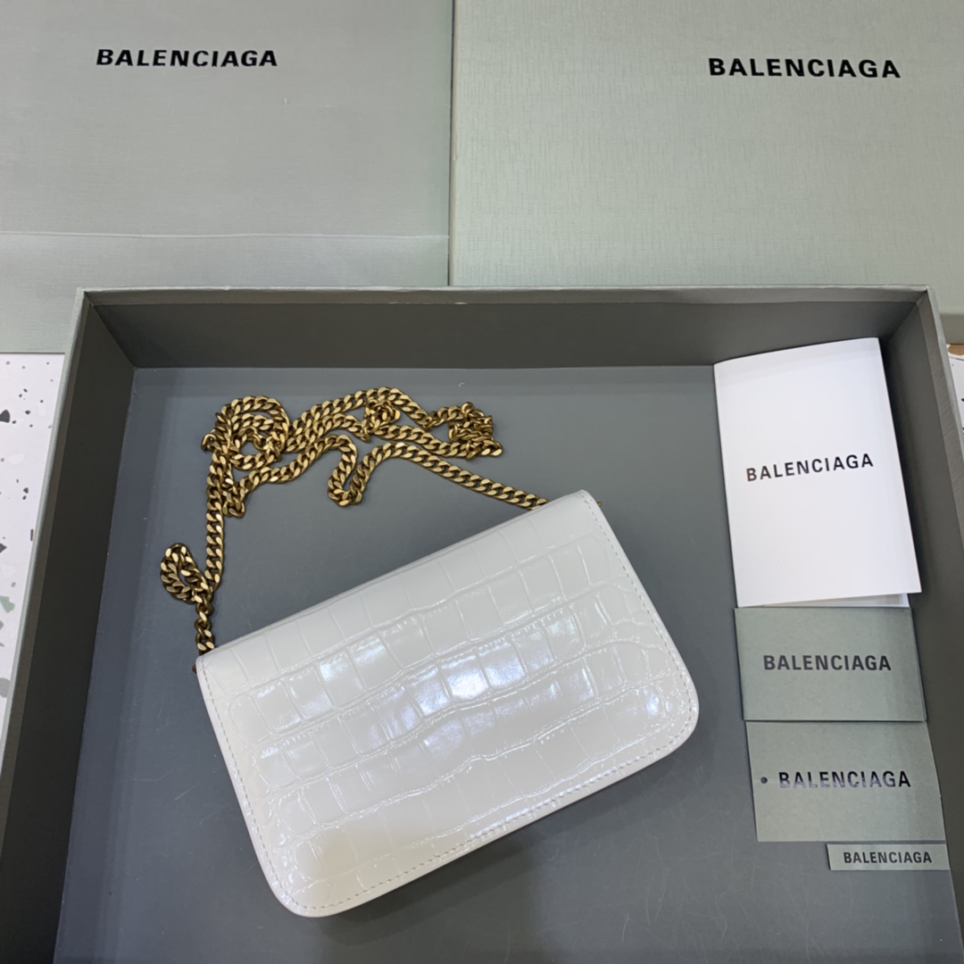 Balenciaga Small Woc Wallet With Chain Crocodile Embossed Shoulder Bag White